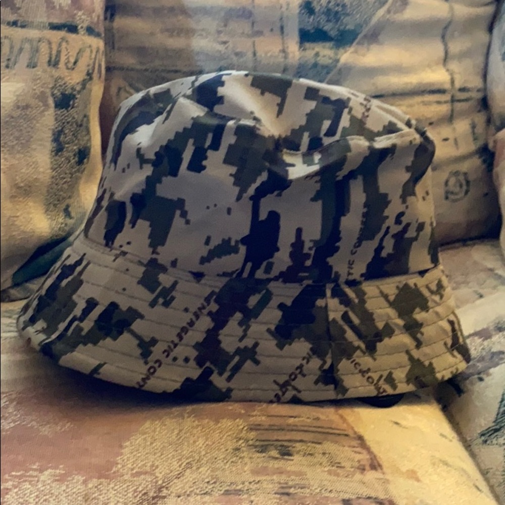 Hat